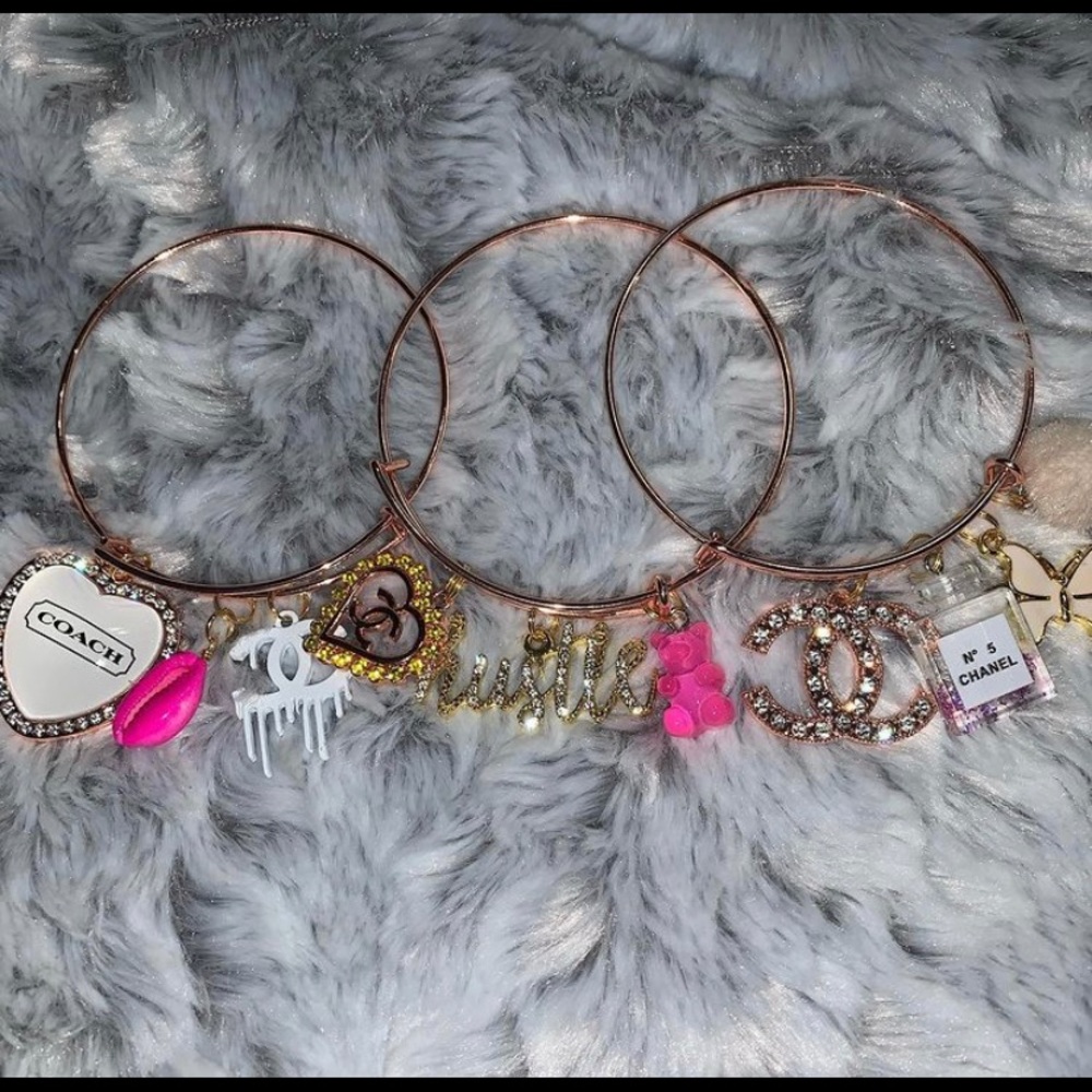 Pink in black designers bangle bracelets